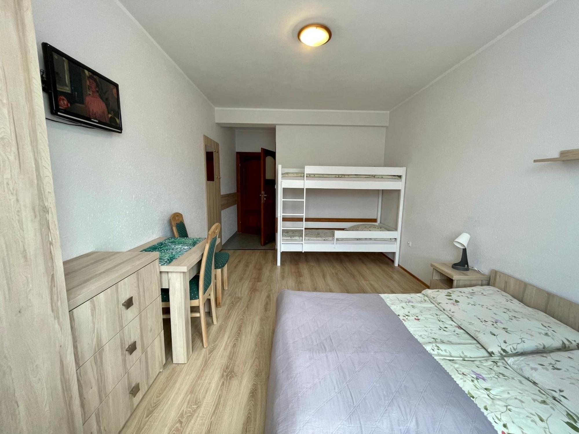 Dom Wczasowy Rudnik Z Basenem, Sauna I Bania Chłapowo Bagian luar foto